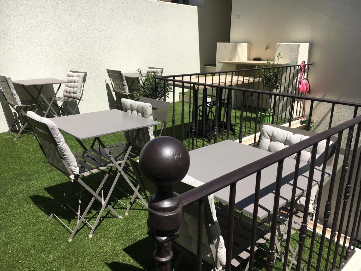 O 36 Rempart Sud B&B Aigues-Mortes Exterior foto